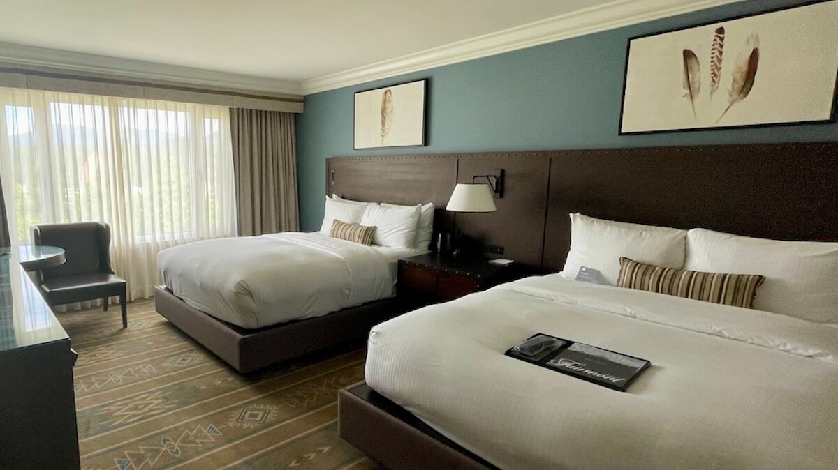 Fairmont Chateau Whistler gold room with 2 double beds