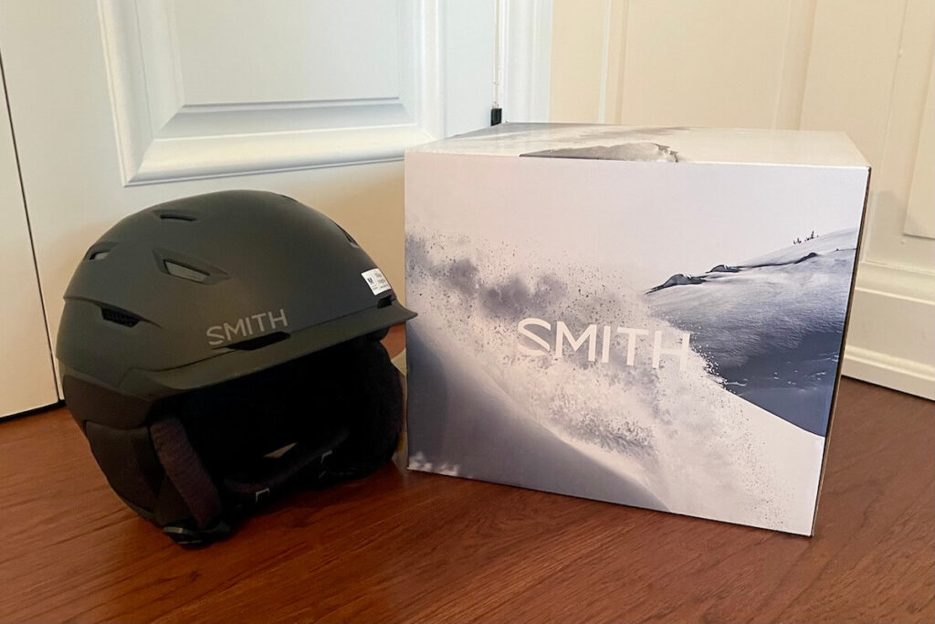 SMITH Liberty MIPS helmet in black with box on floor